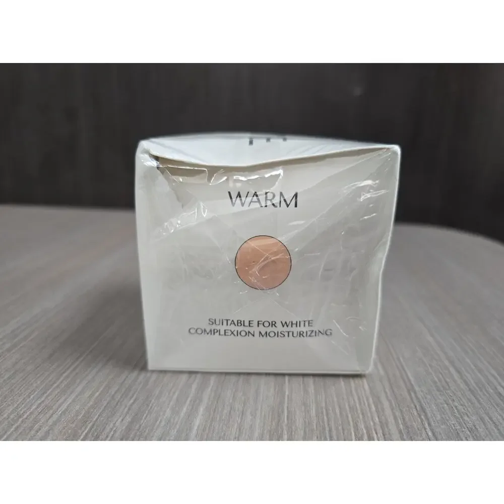 LUVIE Foundation Cushion WARM SEALED New White Complexion Moisturizing 12/2030